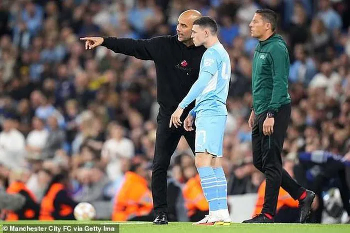 Phil Foden - cầu thủ trẻ nhận lương cao nhất thế giới - Ảnh 1. Phil Foden - cầu thủ trẻ nhận lương cao nhất thế giới - Ảnh 1.