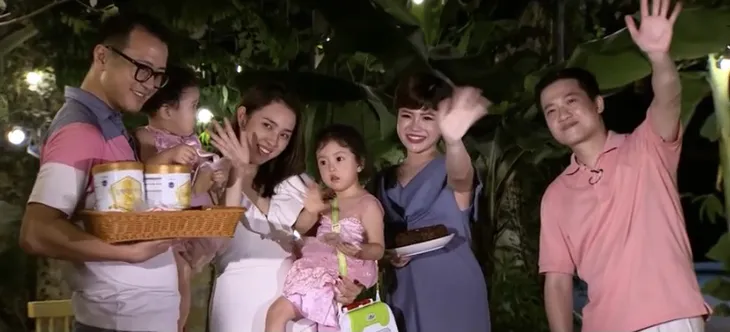 Cuộc chiến nuôi con - Tập 4: Gia đình Bảo Trâm Idol xuất hiện siêu nhân ba - Ảnh 6. Cuộc chiến nuôi con - Tập 4: Gia đình Bảo Trâm Idol xuất hiện siêu nhân ba - Ảnh 6.