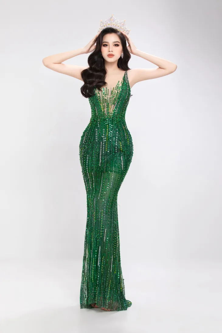 Hé lộ trang phục màn múa lụa của Đỗ Hà tại Miss World 2021 - Ảnh 2. Hé lộ trang phục màn múa lụa của Đỗ Hà tại Miss World 2021 - Ảnh 2.