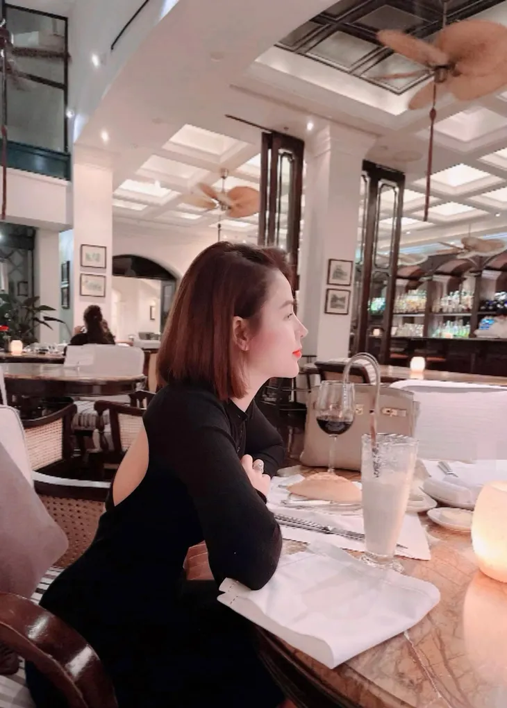 Diễn viên Việt tuần qua: Phương Oanh tìm thấy chân ái, loạt diễn viên vào viện mừng sinh nhật NSND Công Lý - Ảnh 13. Diễn viên Việt tuần qua: Phương Oanh tìm thấy chân ái, loạt diễn viên vào viện mừng sinh nhật NSND Công Lý - Ảnh 13.