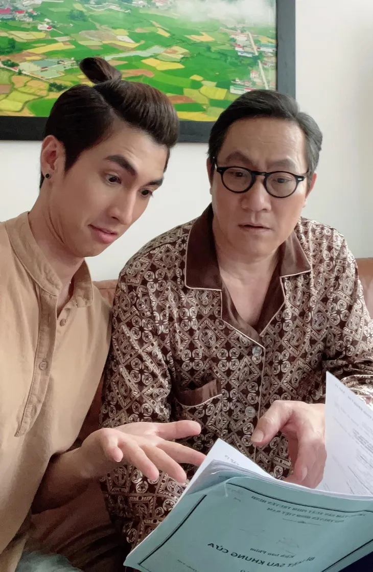 Diễn viên Việt tuần qua: Phương Oanh tìm thấy chân ái, loạt diễn viên vào viện mừng sinh nhật NSND Công Lý - Ảnh 4. Diễn viên Việt tuần qua: Phương Oanh tìm thấy chân ái, loạt diễn viên vào viện mừng sinh nhật NSND Công Lý - Ảnh 4.