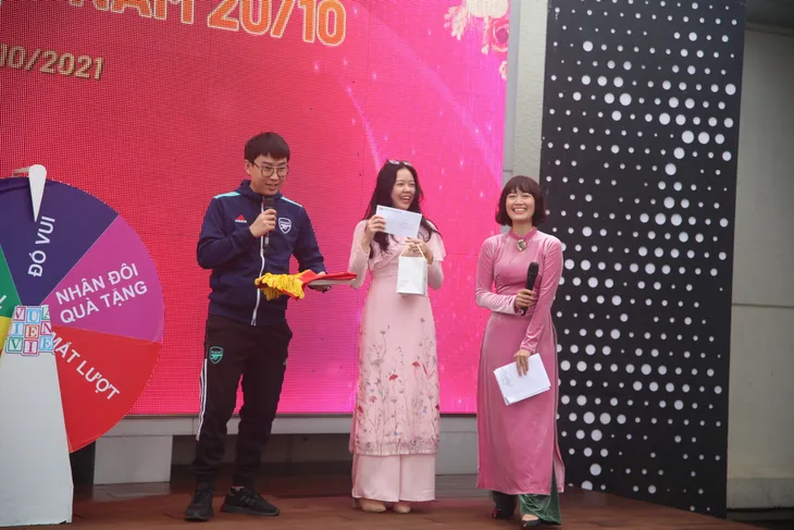 Đài THVN rộn ràng chào mừng ngày Phụ nữ Việt Nam (20/10) - Ảnh 22. Đài THVN rộn ràng chào mừng ngày Phụ nữ Việt Nam (20/10) - Ảnh 22.