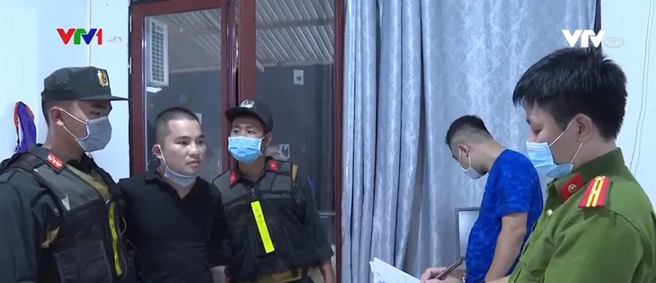 Thủ đoạn chiếm đoạt tài sản của băng nhóm côn đồ dưới hình thức cho thuê xe - Ảnh 1. Thủ đoạn chiếm đoạt tài sản của băng nhóm côn đồ dưới hình thức cho thuê xe - Ảnh 1.