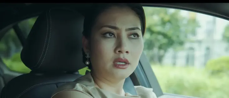 Mặt nạ gương - Tập 3: Bà Diễm (Ngọc Lan) bị tống tiền - Ảnh 6. Mặt nạ gương - Tập 3: Bà Diễm (Ngọc Lan) bị tống tiền - Ảnh 6.