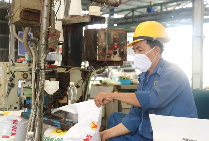 Bát nháo thị trường phân bón - Ảnh 2. Bát nháo thị trường phân bón - Ảnh 2.