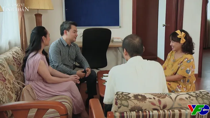 Hương vị tình thân phần 2 - Tập 64: Bà Bích mở lời mời ông Sinh về sống chung - Ảnh 1. Hương vị tình thân phần 2 - Tập 64: Bà Bích mở lời mời ông Sinh về sống chung - Ảnh 1.