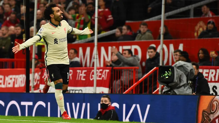 Lập hat-trick vào lưới Man Utd, Salah xác lập vô số kỷ lục - Ảnh 2. Lập hat-trick vào lưới Man Utd, Salah xác lập vô số kỷ lục - Ảnh 2.