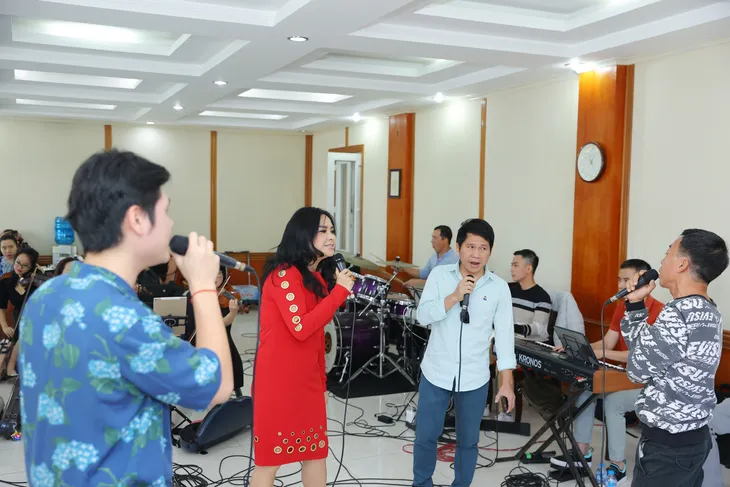 Thanh Lam hào hứng tập luyện cho Con đường âm nhạc - Ảnh 3. Thanh Lam hào hứng tập luyện cho Con đường âm nhạc - Ảnh 3.