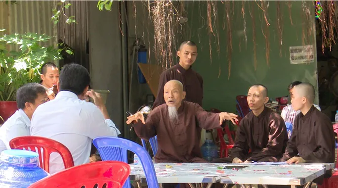 Tịnh thất Bồng Lai mạo danh tu hành, lợi dụng trẻ mồ côi để trục lợi như thế nào? - Ảnh 2. Tịnh thất Bồng Lai mạo danh tu hành, lợi dụng trẻ mồ côi để trục lợi như thế nào? - Ảnh 2.