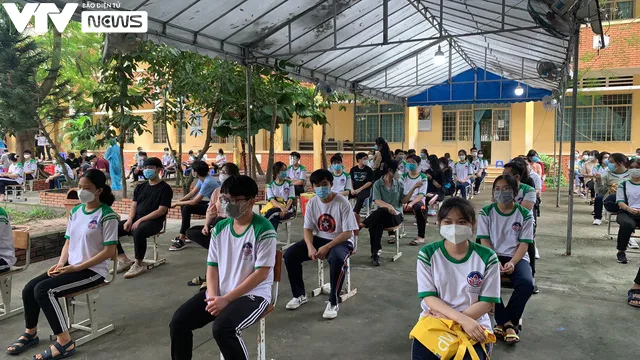TP Hồ Chí Minh bắt đầu tiêm vaccine COVID-19 cho trẻ em - Ảnh 2. TP Hồ Chí Minh bắt đầu tiêm vaccine COVID-19 cho trẻ em - Ảnh 2.
