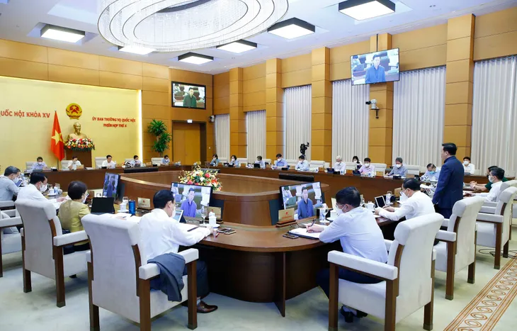 Ngày 29/10, Quốc hội thảo luận về dự án Luật Kinh doanh bảo hiểm (sửa đổi) - Ảnh 3. Ngày 29/10, Quốc hội thảo luận về dự án Luật Kinh doanh bảo hiểm (sửa đổi) - Ảnh 3.