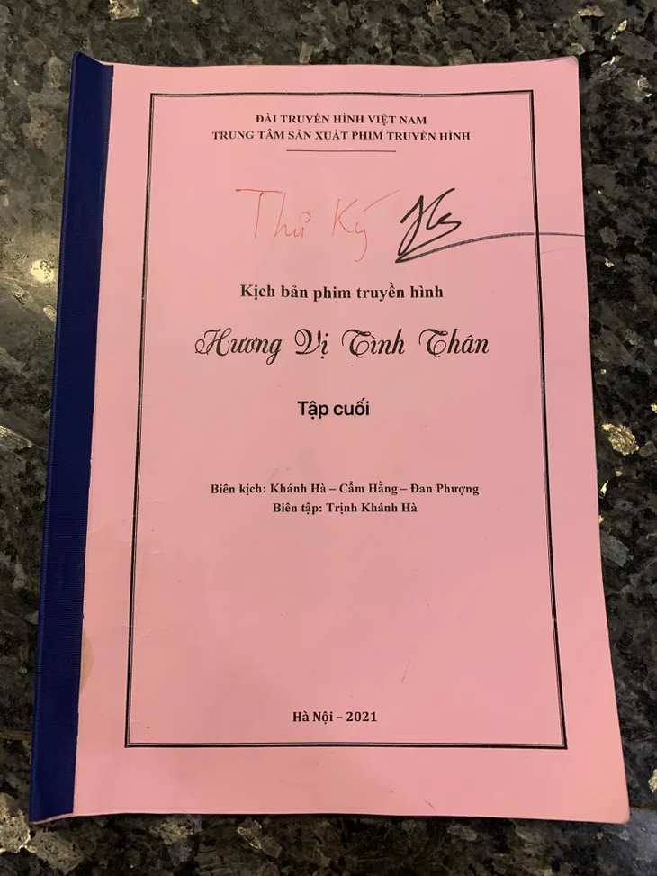 Hương vị tình thân đóng máy, lộ nhân vật khiến ai cũng trầm trồ - Ảnh 13. Hương vị tình thân đóng máy, lộ nhân vật khiến ai cũng trầm trồ - Ảnh 13.