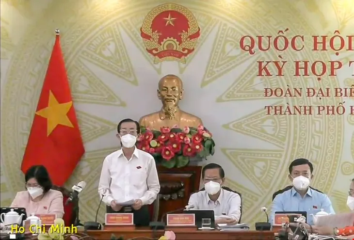 Đại biểu Quốc hội đề xuất sớm can thiệp bình ổn giá xăng dầu - Ảnh 1. Đại biểu Quốc hội đề xuất sớm can thiệp bình ổn giá xăng dầu - Ảnh 1.