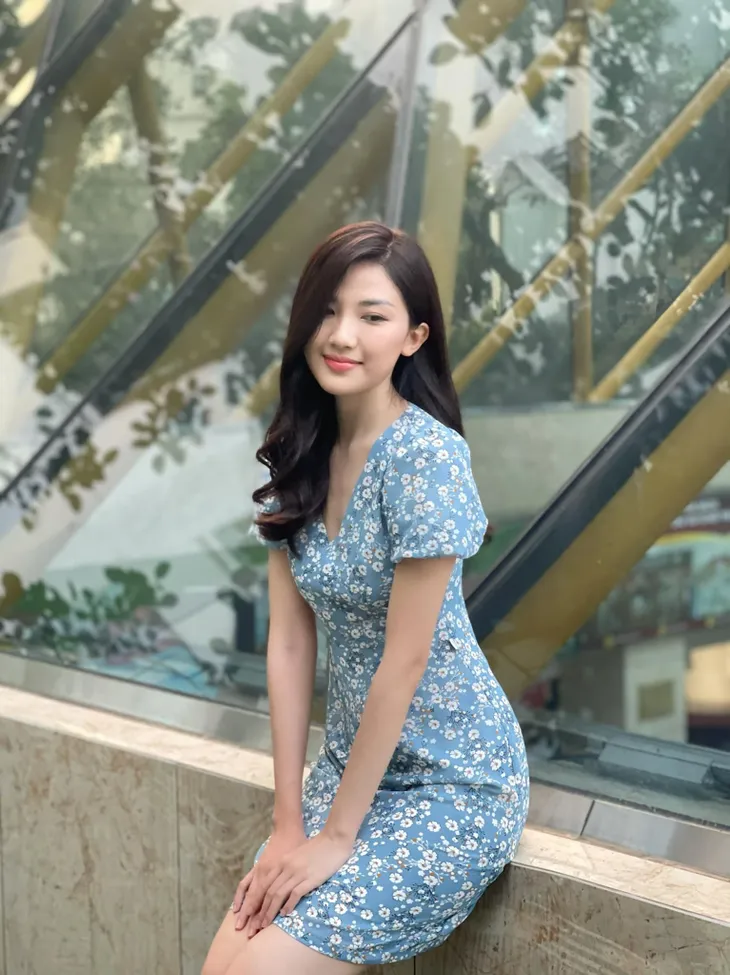 Lương Thanh rạng rỡ tuổi 25 - Ảnh 5. Lương Thanh rạng rỡ tuổi 25 - Ảnh 5.