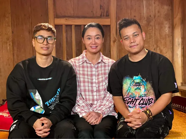 Bà Bích - Xuân Hương vị tình thân tái ngộ trong phim mới - Ảnh 3. Bà Bích - Xuân Hương vị tình thân tái ngộ trong phim mới - Ảnh 3.