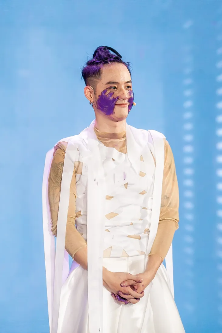 Ali Hoàng Dương “bắn rap” điên đảo, giành chiến thắng trước Lona tại The Heroes - Ảnh 8. Ali Hoàng Dương “bắn rap” điên đảo, giành chiến thắng trước Lona tại The Heroes - Ảnh 8.