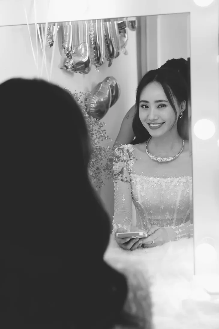 BTV Xuân Anh kể chuyện làm cô dâu thời COVID-19 - Ảnh 8. BTV Xuân Anh kể chuyện làm cô dâu thời COVID-19 - Ảnh 8.