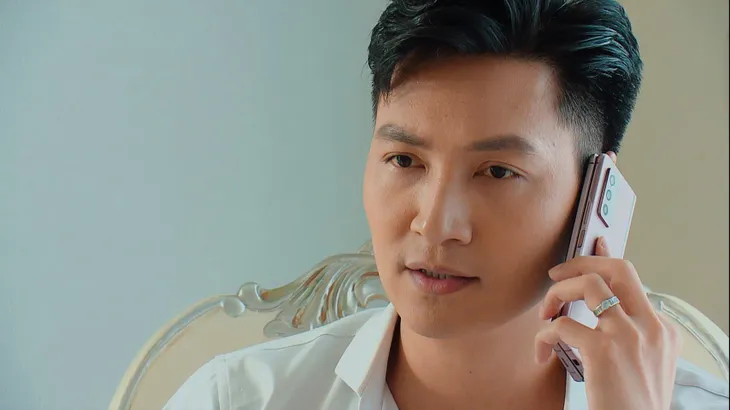 Hương vị tình thân phần 2 - Tập 51: Ông Sinh bị dàn cảnh bêu xấu, Long điều tra chủ mưu - Ảnh 8. Hương vị tình thân phần 2 - Tập 51: Ông Sinh bị dàn cảnh bêu xấu, Long điều tra chủ mưu - Ảnh 8.