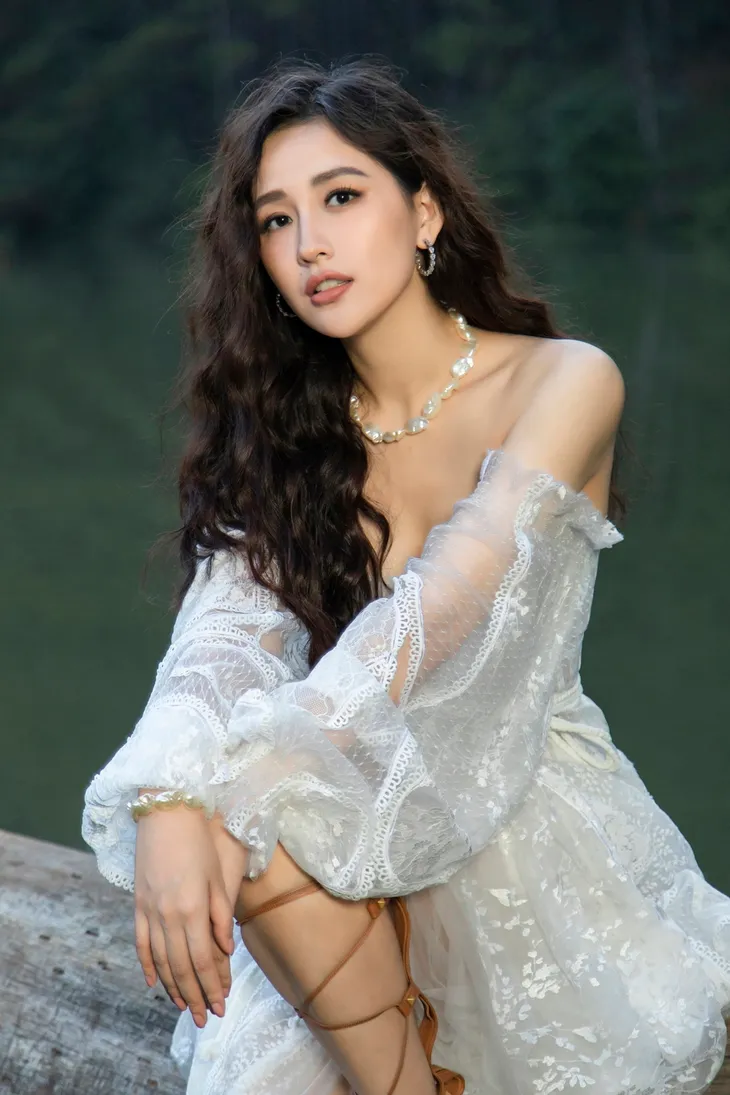 Mai Phương Thuý làm giám khảo Miss World Vietnam 2021 - Ảnh 1. Mai Phương Thuý làm giám khảo Miss World Vietnam 2021 - Ảnh 1.