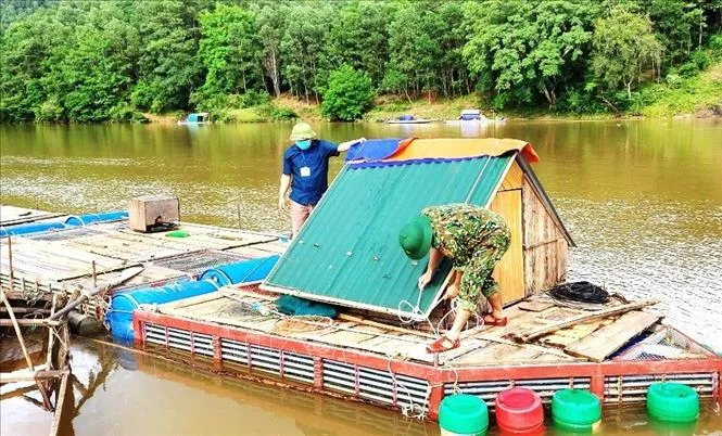 Ngày 8/10, áp thấp nhiệt đới sẽ mạnh lên thành bão - Ảnh 2. Ngày 8/10, áp thấp nhiệt đới sẽ mạnh lên thành bão - Ảnh 2.