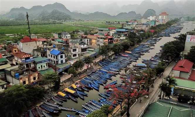 Kỷ niệm 67 năm Ngày giải phóng Thủ đô: Hà Nội kiên cường chống dịch COVID-19 - Ảnh 22. Kỷ niệm 67 năm Ngày giải phóng Thủ đô: Hà Nội kiên cường chống dịch COVID-19 - Ảnh 22.