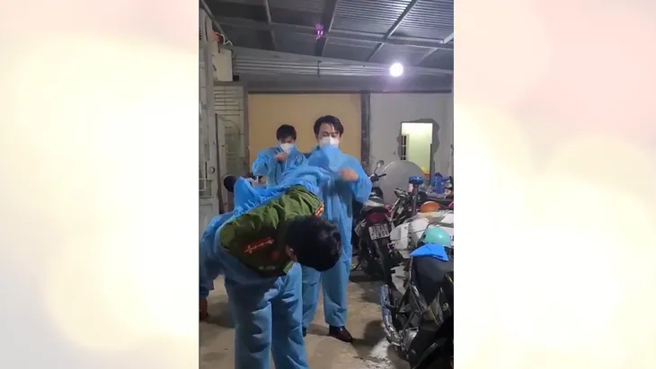 Việc tử tế Cảm ơn những hy sinh: Không có cuộc chiến nào là không có mất mát hy sinh và không có sự hy sinh nào là vô nghĩa - Ảnh 10. Việc tử tế Cảm ơn những hy sinh: Không có cuộc chiến nào là không có mất mát hy sinh và không có sự hy sinh nào là vô nghĩa - Ảnh 10.