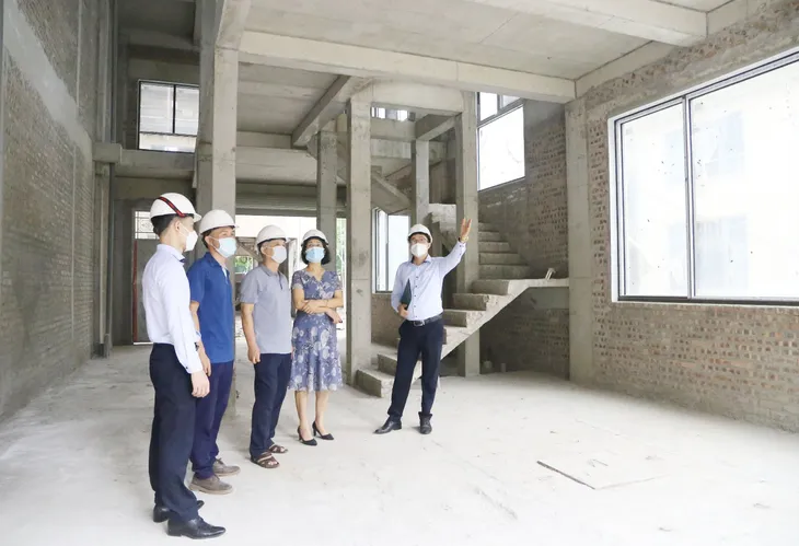Nỗ lực vượt “bão” COVID-19, Him Lam Vạn Phúc chào đón những cư dân đầu tiên - Ảnh 2. Nỗ lực vượt “bão” COVID-19, Him Lam Vạn Phúc chào đón những cư dân đầu tiên - Ảnh 2.