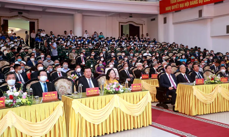 Kỷ niệm trọng thể 110 năm ngày sinh nhà lãnh đạo tài năng Lê Đức Thọ - Ảnh 3. Kỷ niệm trọng thể 110 năm ngày sinh nhà lãnh đạo tài năng Lê Đức Thọ - Ảnh 3.