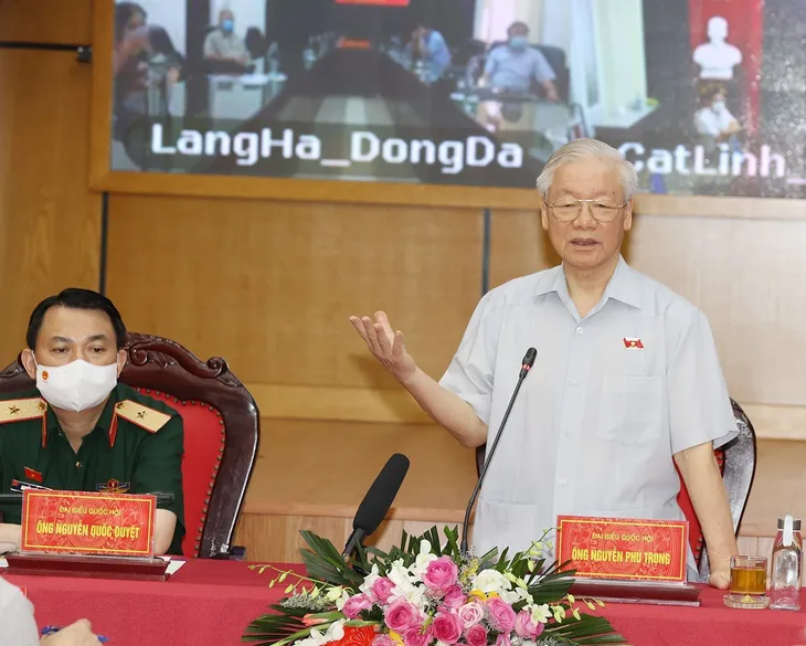Tổng Bí thư mong muốn cử tri đóng góp nhiều ý kiến tâm huyết với cả nước - Ảnh 1. Tổng Bí thư mong muốn cử tri đóng góp nhiều ý kiến tâm huyết với cả nước - Ảnh 1.