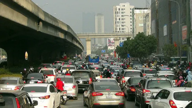 Đề án thu phí ô tô vào nội đô Hà Nội: Còn nhiều điểm chưa hợp lý - Ảnh 3. Đề án thu phí ô tô vào nội đô Hà Nội: Còn nhiều điểm chưa hợp lý - Ảnh 3.