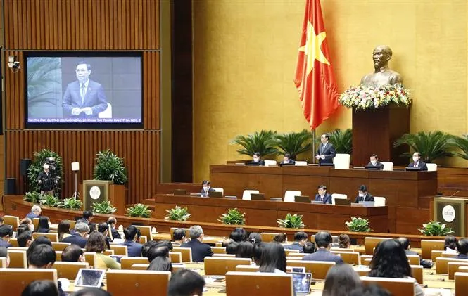 Cử tri đánh giá cao về phiên chất vấn đầu tiên - Ảnh 1. Cử tri đánh giá cao về phiên chất vấn đầu tiên - Ảnh 1.