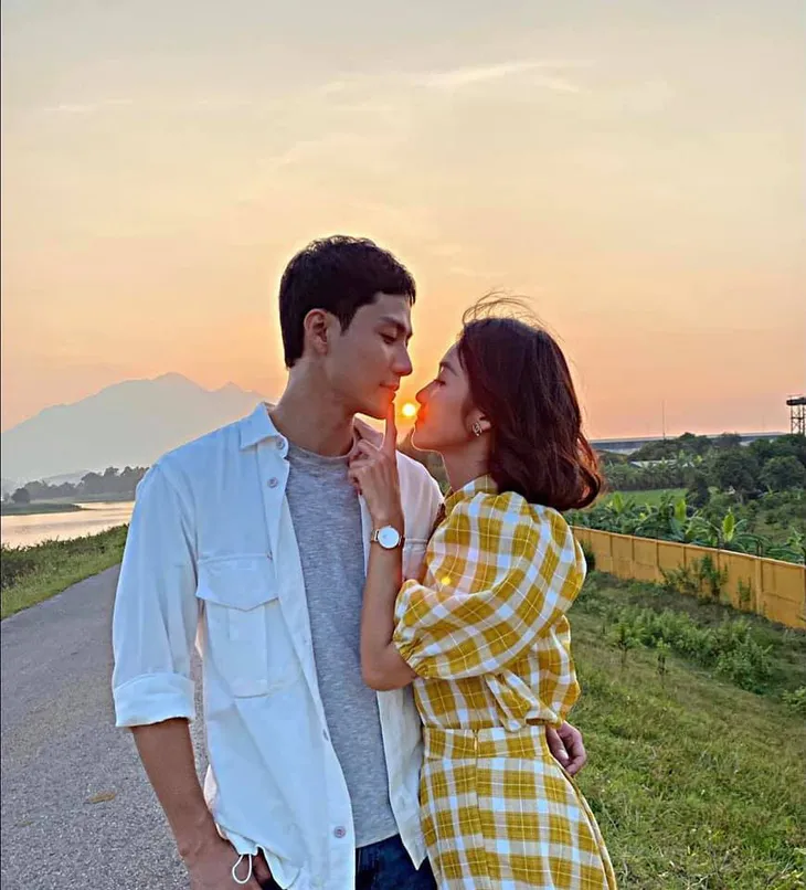 Khả Ngân khóc đỏ mắt, Thanh Sơn úp mở lời yêu sau 11 tháng 5 ngày - Ảnh 2. Khả Ngân khóc đỏ mắt, Thanh Sơn úp mở lời yêu sau 11 tháng 5 ngày - Ảnh 2.