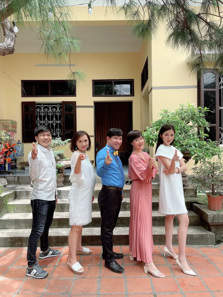 Khả Ngân khóc đỏ mắt, Thanh Sơn úp mở lời yêu sau 11 tháng 5 ngày - Ảnh 5. Khả Ngân khóc đỏ mắt, Thanh Sơn úp mở lời yêu sau 11 tháng 5 ngày - Ảnh 5.