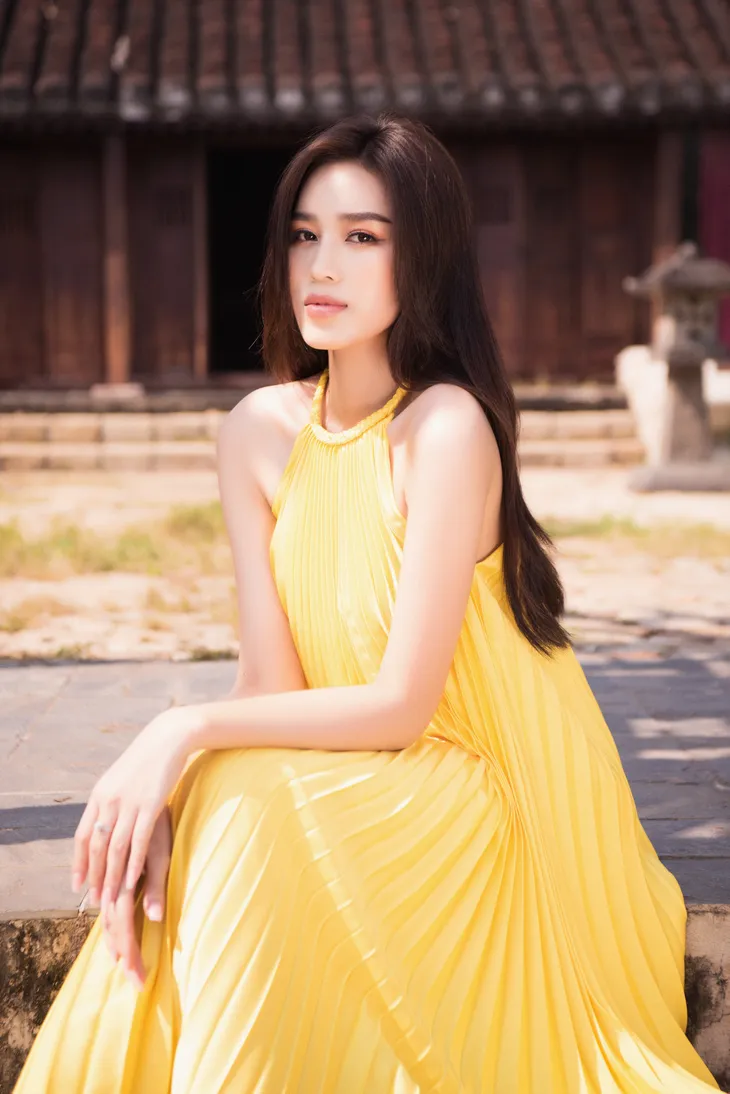 Đỗ Hà đưa hình ảnh đi cấy vào clip dự thi Miss World 2021 - Ảnh 7. Đỗ Hà đưa hình ảnh đi cấy vào clip dự thi Miss World 2021 - Ảnh 7.