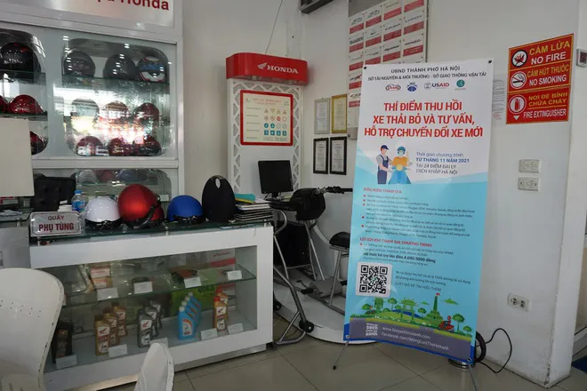 Đại lý vắng bóng người dân tới đổi xe máy cũ lấy mới - Ảnh 1. Đại lý vắng bóng người dân tới đổi xe máy cũ lấy mới - Ảnh 1.