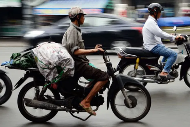 Đại lý vắng bóng người dân tới đổi xe máy cũ lấy mới - Ảnh 2. Đại lý vắng bóng người dân tới đổi xe máy cũ lấy mới - Ảnh 2.