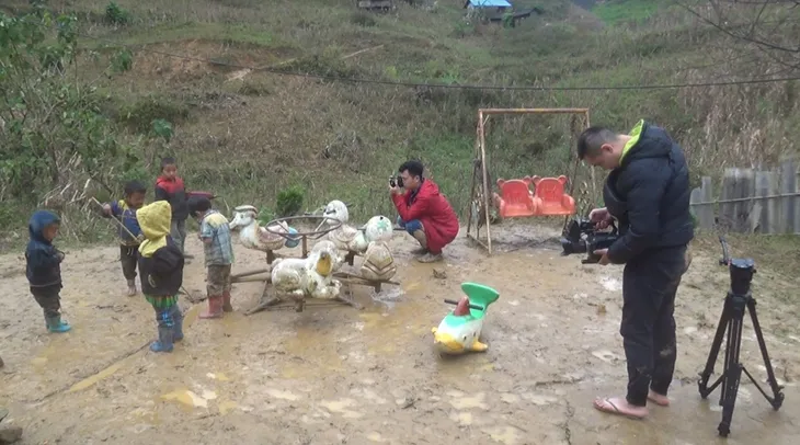 Thay lời tri ân 2021: Những người gieo mầm yêu thương, tri thức để có mùa trái ngọt - Ảnh 7. Thay lời tri ân 2021: Những người gieo mầm yêu thương, tri thức để có mùa trái ngọt - Ảnh 7.