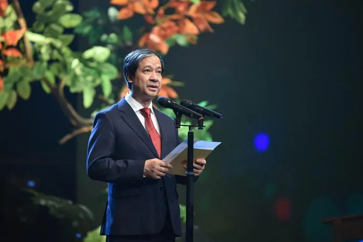 Bộ trưởng Nguyễn Kim Sơn: Thành công của nhà giáo đem lại những giá trị đặc biệt tốt đẹp - Ảnh 2. Bộ trưởng Nguyễn Kim Sơn: Thành công của nhà giáo đem lại những giá trị đặc biệt tốt đẹp - Ảnh 2.
