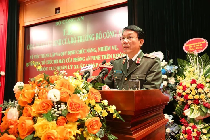 Bộ Công an ra mắt lực lượng An ninh trên không - Ảnh 1.