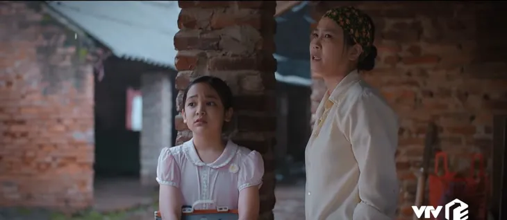 Thương ngày nắng về - Tập 2: Anh trai nghiện ngập, lợi dụng cháu gái ép Yến bán thân - Ảnh 3. Thương ngày nắng về - Tập 2: Anh trai nghiện ngập, lợi dụng cháu gái ép Yến bán thân - Ảnh 3.