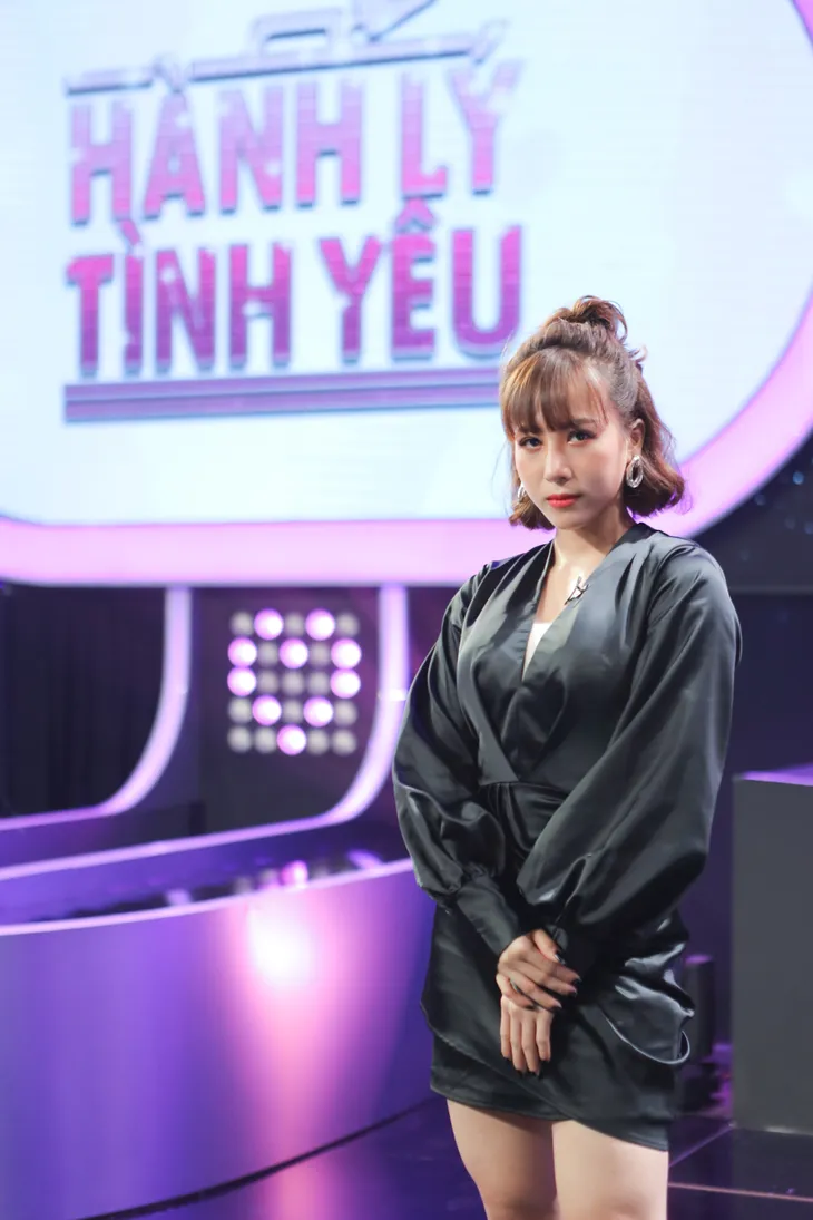 Hành lý tình yêu: Nữ VĐV thể hình để lộ cơ bắp và phản ứng bất ngờ của bác sĩ phẫu thuật thẩm mỹ - Ảnh 1. Hành lý tình yêu: Nữ VĐV thể hình để lộ cơ bắp và phản ứng bất ngờ của bác sĩ phẫu thuật thẩm mỹ - Ảnh 1.