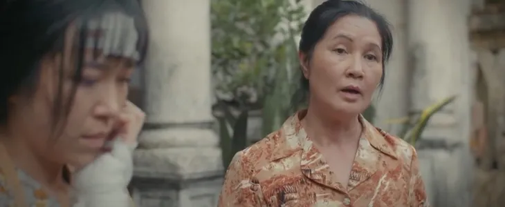 Thương ngày nắng về - Tập 2: Hoa bị bác ruột bắt cóc, mẹ bỏ rơi - Ảnh 3. Thương ngày nắng về - Tập 2: Hoa bị bác ruột bắt cóc, mẹ bỏ rơi - Ảnh 3.