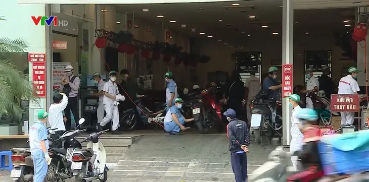 Bắt đầu đo kiểm khí thải xe máy ở Hà Nội - Ảnh 1. Bắt đầu đo kiểm khí thải xe máy ở Hà Nội - Ảnh 1.