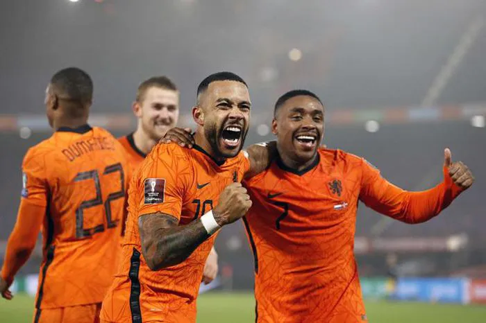 Vòng loại World Cup 2022 | Vượt qua Na Uy, Hà Lan chính thức trở lại World Cup - Ảnh 3. Vòng loại World Cup 2022 | Vượt qua Na Uy, Hà Lan chính thức trở lại World Cup - Ảnh 3.