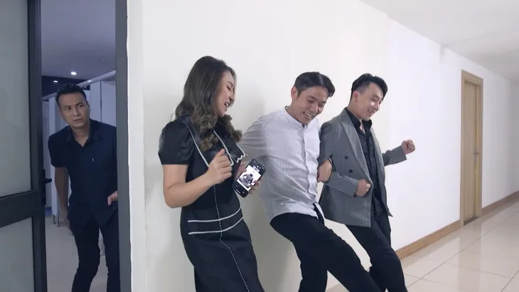 Anh Đức – Đấng mày râu “số nhọ nhất hệ mặt trời” trong F5 Bá Đạo - Ảnh 2. Anh Đức – Đấng mày râu “số nhọ nhất hệ mặt trời” trong F5 Bá Đạo - Ảnh 2.