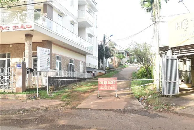 Tạm dừng vận tải hành khách tuyến Đà Nẵng - Gia Nghĩa - Ảnh 3. Tạm dừng vận tải hành khách tuyến Đà Nẵng - Gia Nghĩa - Ảnh 3.