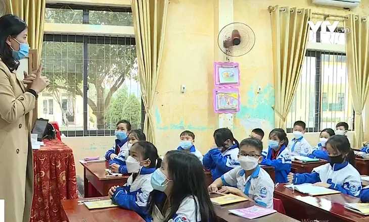 Hà Tĩnh: Đảm bảo phòng dịch khi học sinh trở lại trường - Ảnh 1.