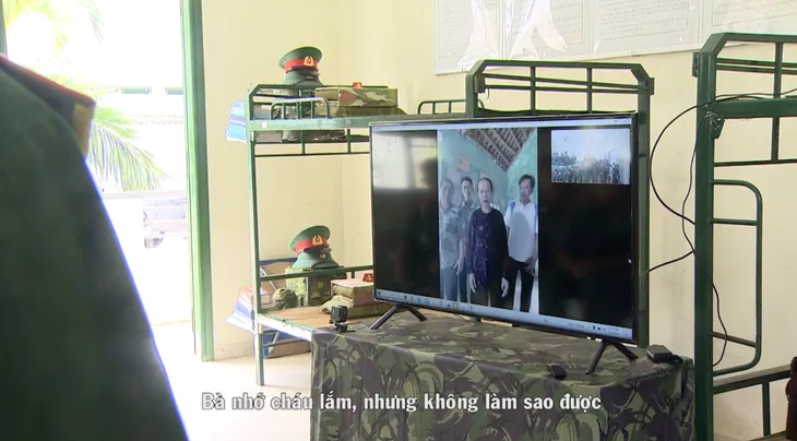 Chúng tôi chiến sĩ: Câu chuyện xúc động về học viên đặc biệt trường Sĩ quan Thông tin - Ảnh 3. Chúng tôi chiến sĩ: Câu chuyện xúc động về học viên đặc biệt trường Sĩ quan Thông tin - Ảnh 3.