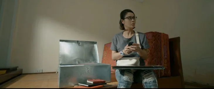 Mặt nạ gương - Tập 12: Hoa phát hiện bí mật động trời của bà Diễm - Ảnh 4. Mặt nạ gương - Tập 12: Hoa phát hiện bí mật động trời của bà Diễm - Ảnh 4.