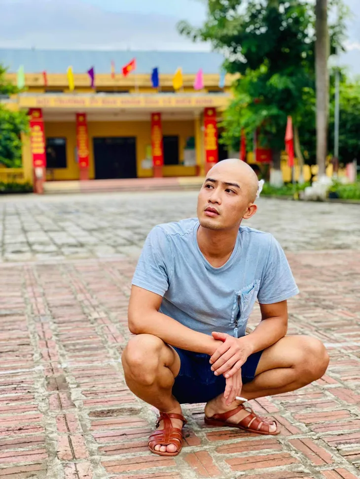 Phố trong làng: Hậu trường hài hước của Mến nát rượu - Ảnh 12. Phố trong làng: Hậu trường hài hước của Mến nát rượu - Ảnh 12.